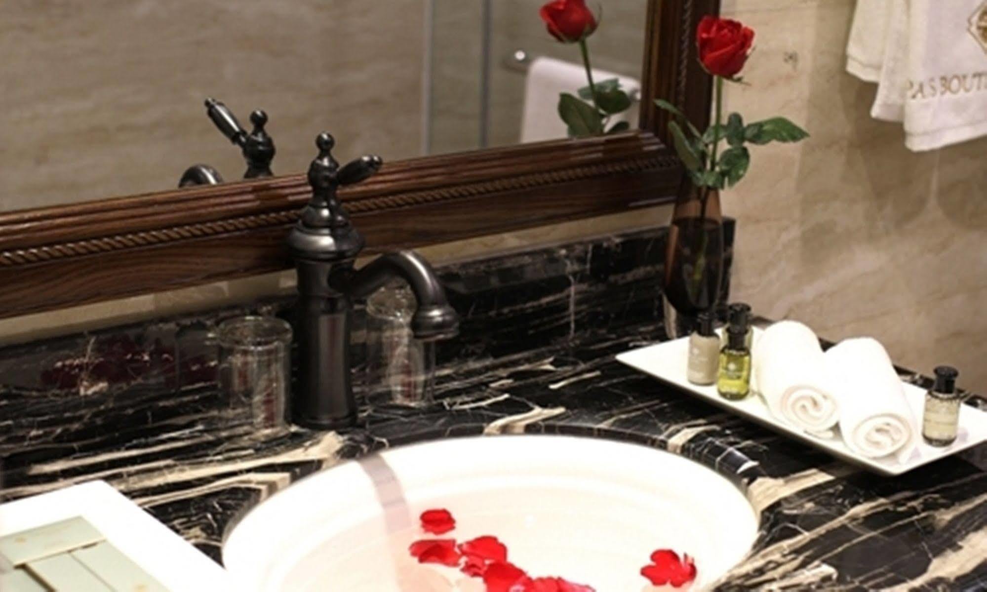 Paris Boutique Hotel Sapa Екстер'єр фото
